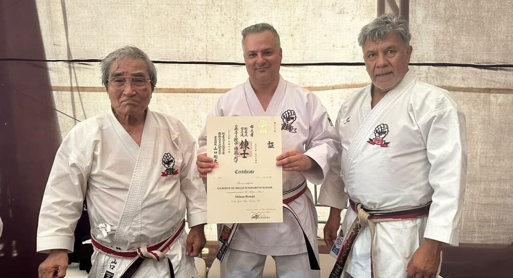 Sensei de Osasco é o 1º da cidade a virar Shihan pelo Japão Sensei de Osasco é o 1º da cidade a virar Shihan pelo Japão