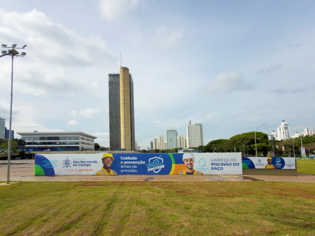 São Bernardo limpa Piscinão do Paço antes das chuvas fortes São Bernardo limpa Piscinão do Paço antes das chuvas fortes