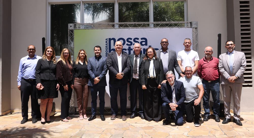 Osasco homenageia secretaria de Esportes e lendas do vôlei e da ginástica Osasco homenageia secretaria de Esportes e lendas do vôlei e da ginástica