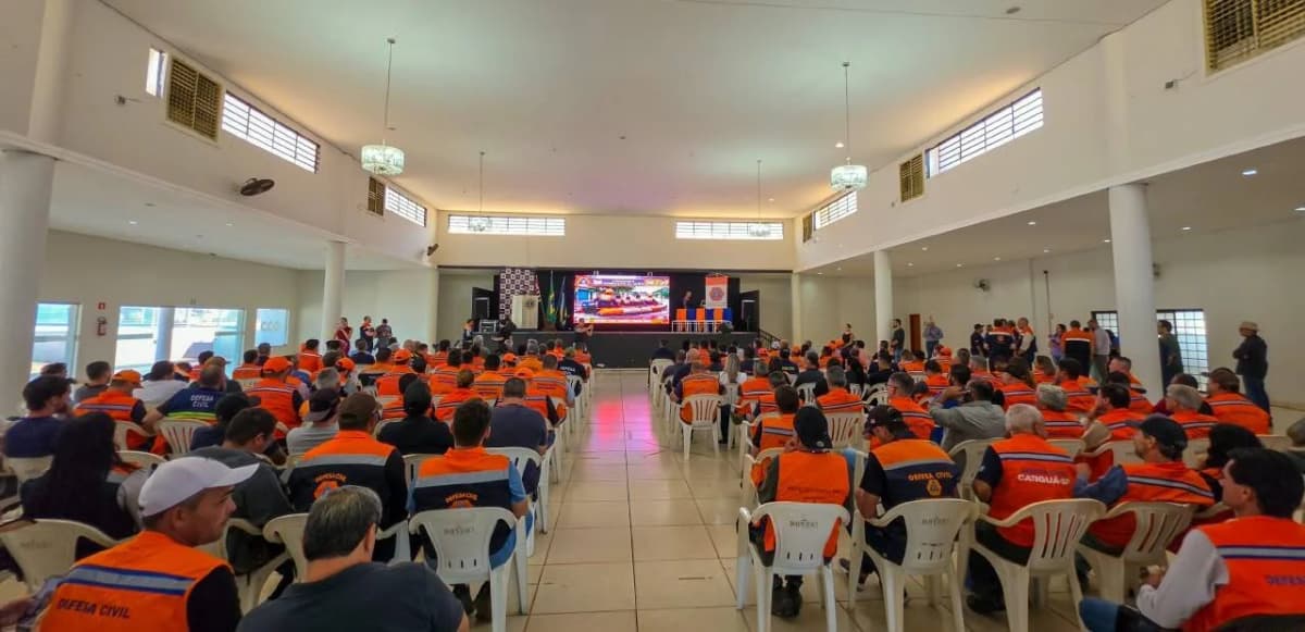 Foto: A região também será fortalecida com 12 caminhões-pipa, além de 3,8 mil kits SP Sempre Alerta Foto: Divulgação/Governo